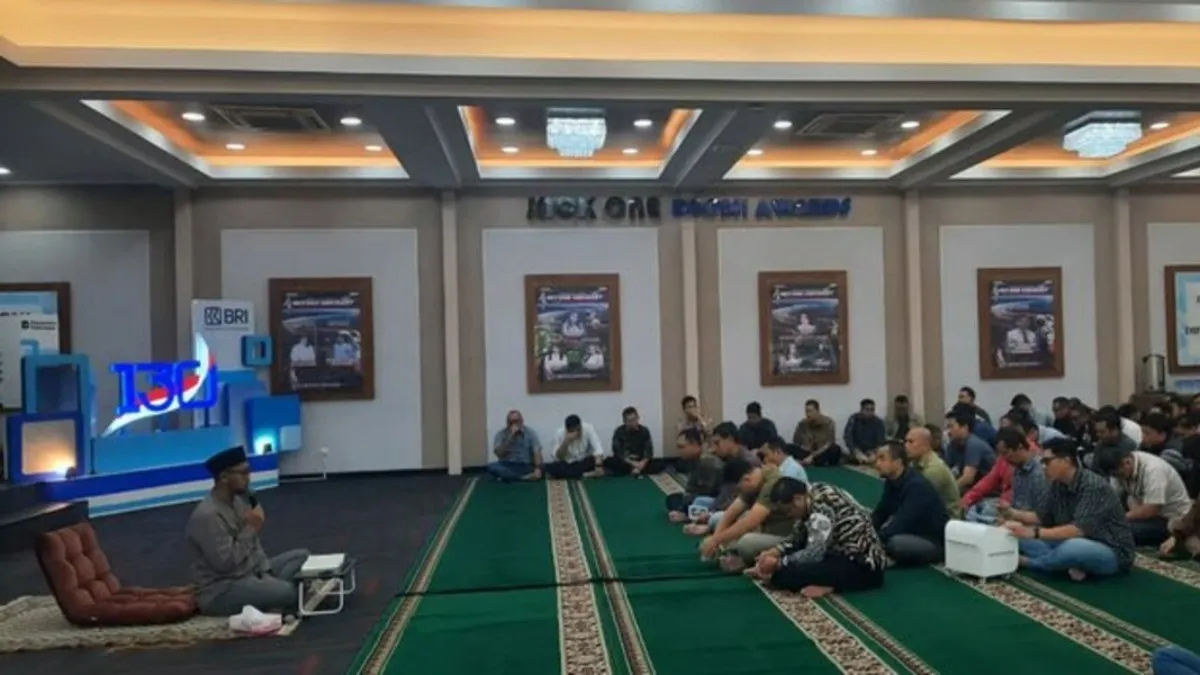 Pengajian Rutin di Jackone Hall, Pekerja BRI Region 6 Perdalam Pemahaman Ibadah